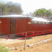 completed rau river toilet building (4)